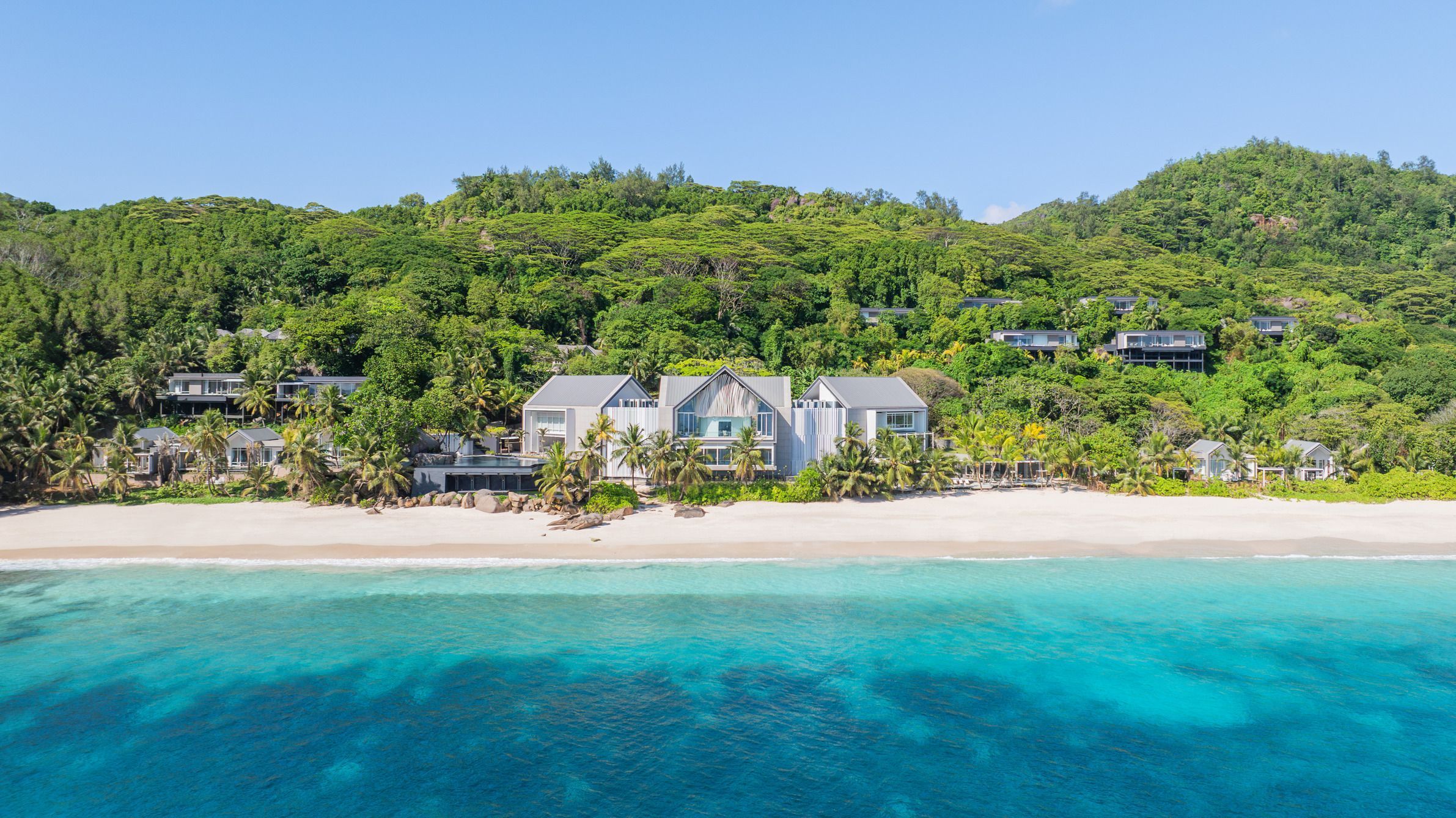 Cheval Blanc Abre Hotel de Luxo em Ilha dos Sonhos: Um Paraíso Secreto Revelado!