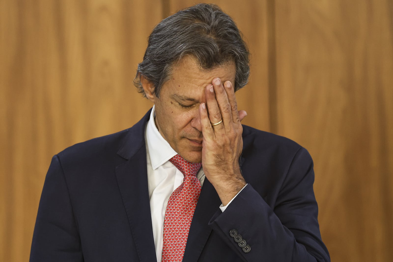 Governo CHOCA e REVOGA fiscalização do Pix: O que vem por aí?