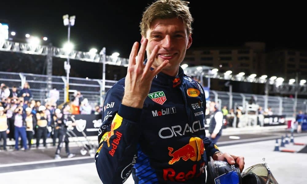 CHOQUE NO MUNDO DA F1: Verstappen Fica na Red Bull até 2028 - O QUE VAI ACONTECER?