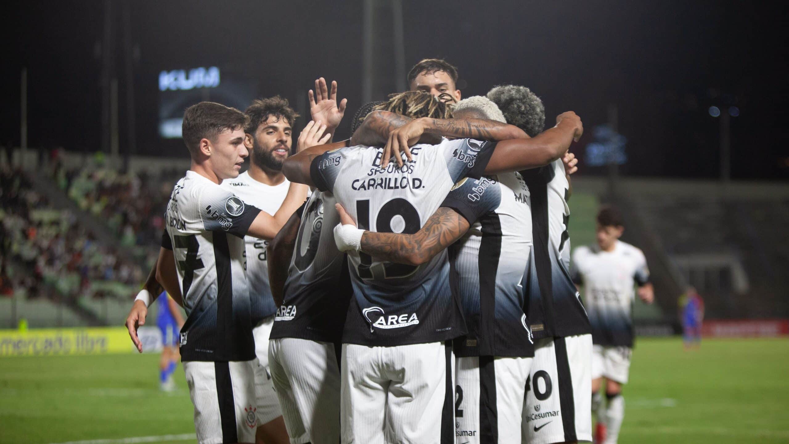 Corinthians Fura Promessa e Escorrega em Empate Chocante na Libertadores!