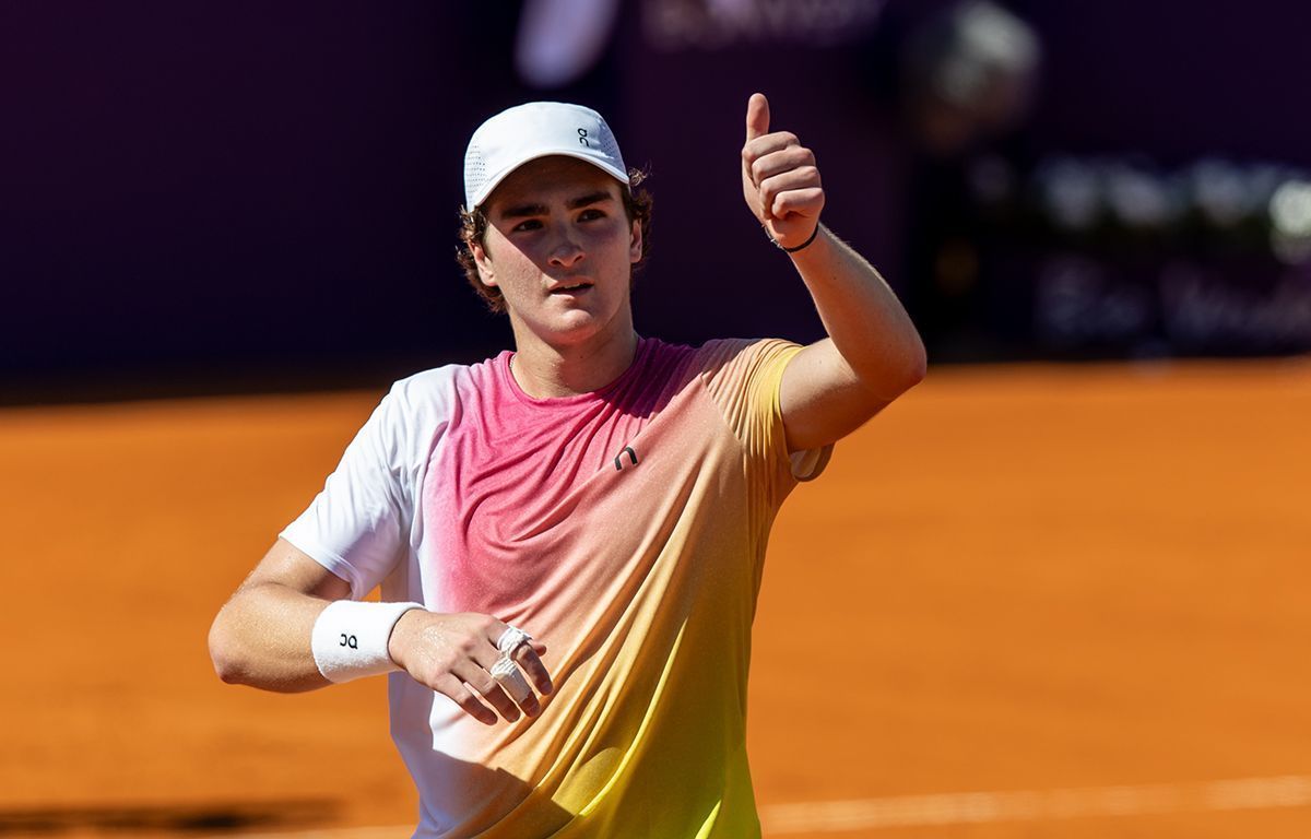 João Fonseca Choca e Destrói Navone: Rumo à Semifinal do Argentina Open!