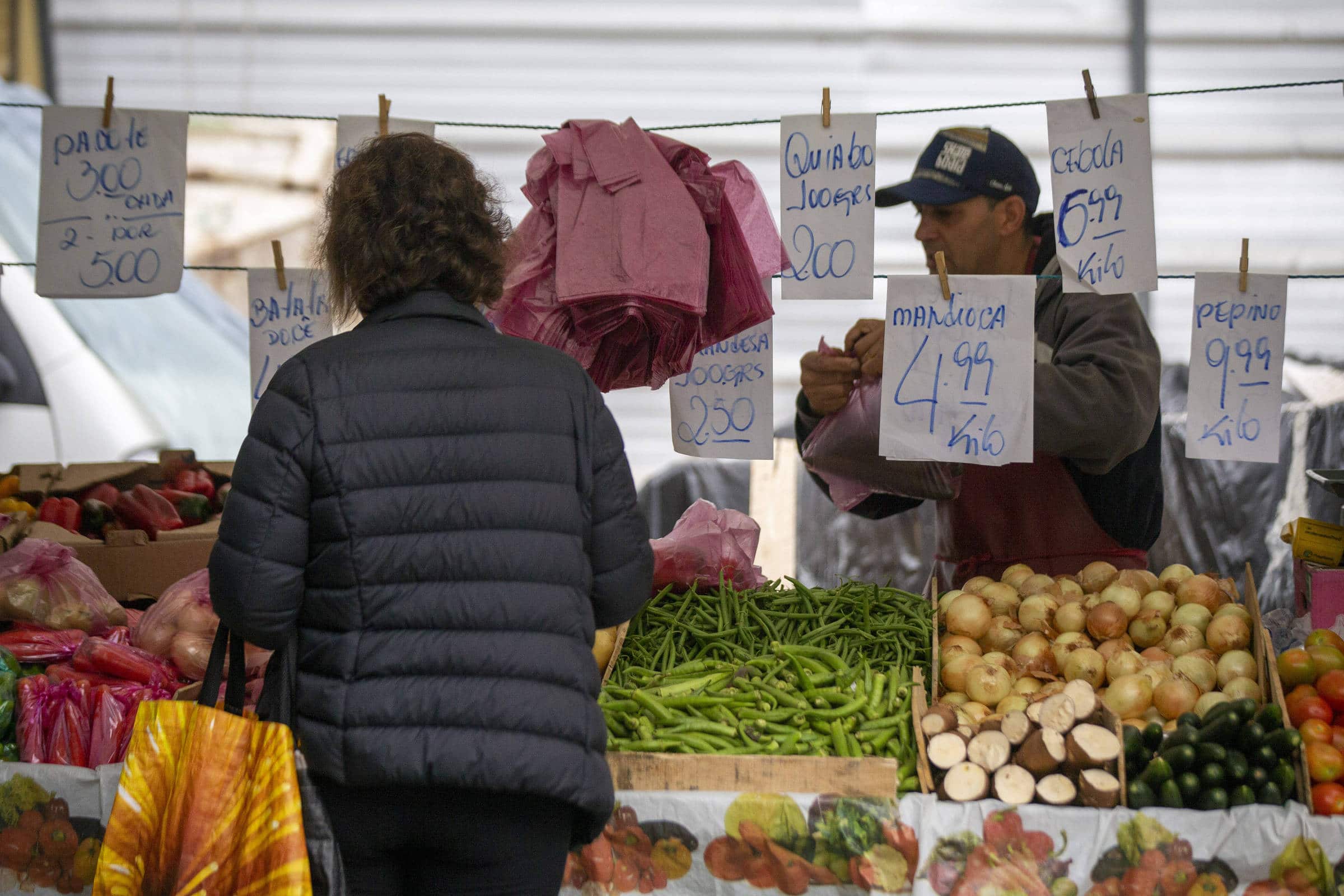 PREÇOS DOS ALIMENTOS CAEM PELA 1ª VEZ EM MESES: O DESFECHO CHOCANTE EM SP!