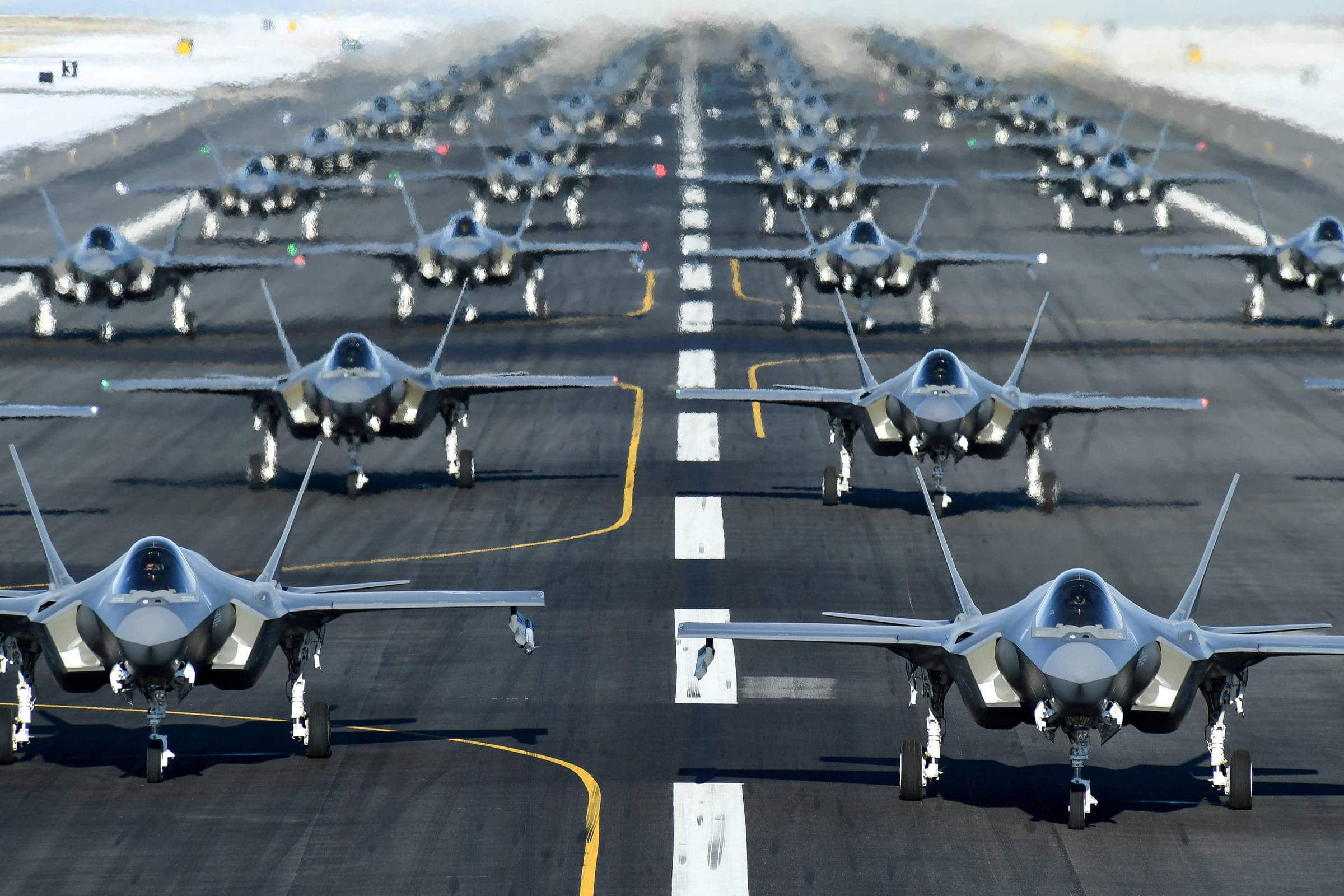 Trump Enfrenta Gigante: Maior Gastos Militares da História dos EUA Pós-Guerra!