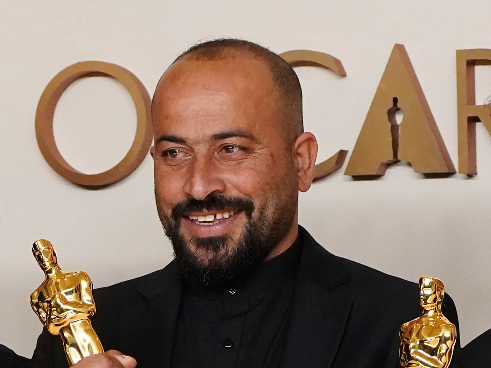 Chocante! Palestino Vencedor do Oscar é Linchado e Preso por Israelenses!