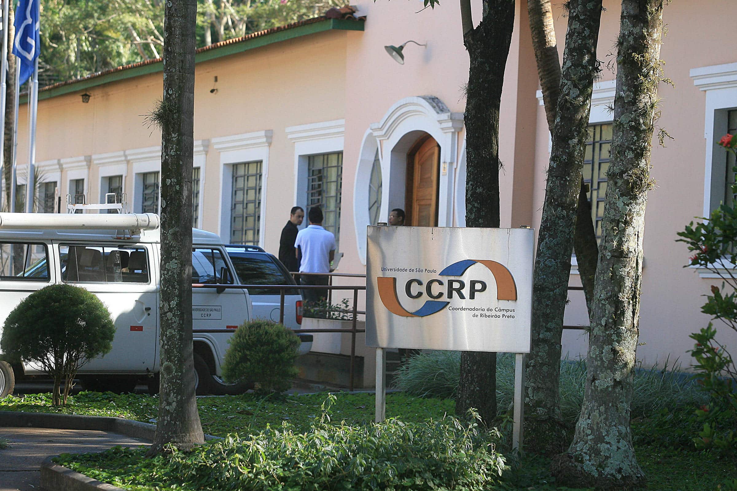 ESCÂNDALO NA USP RIBEIRÃO: PROFESSOR ACUSADO DE ASSÉDIO SEXUAL!