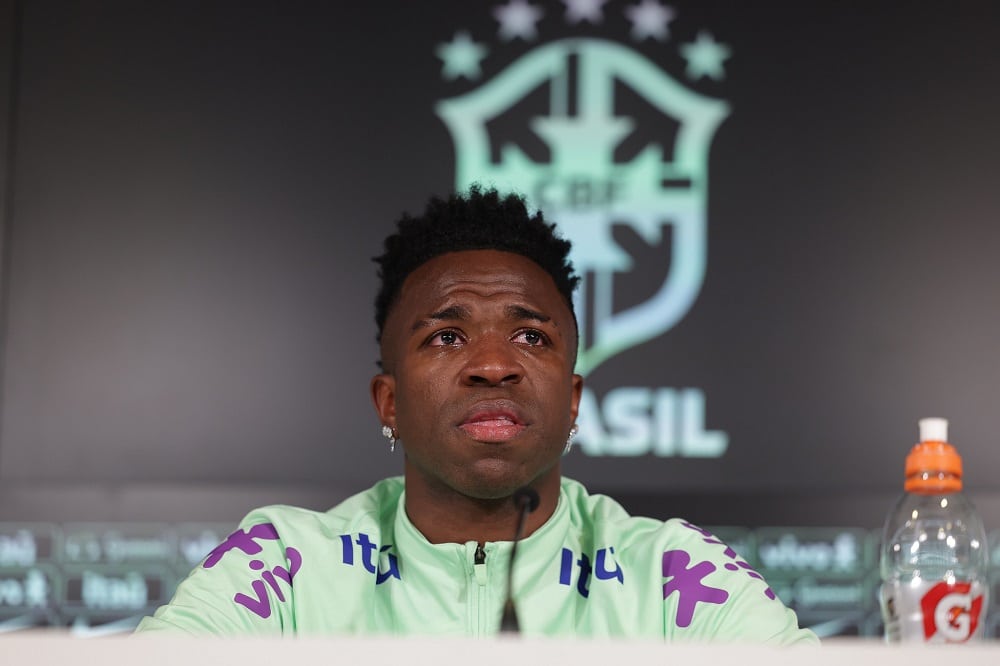 Racismo Escandaloso no Futebol! Vini Jr. Desafia Conmebol: 'Até Quando Permitirão Isso?'