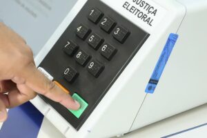 Bombástico! CCJ Surpreende e Adia Decisão Crucial do Novo Código Eleitoral!