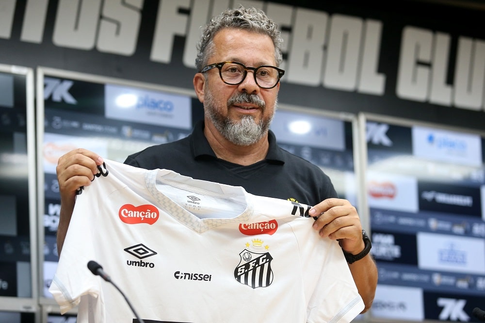 Cléber Xavier Chega ao Santos e Aposta Todas as Fichas em Neymar para Salvar o Time!
