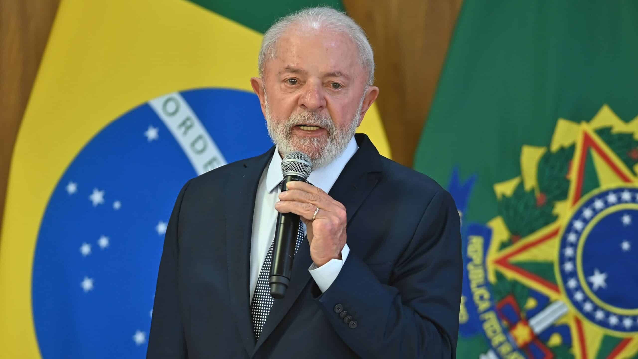 Governo em Crise: Mudança Urgente na Meta Fiscal é Impossível Ignorar!