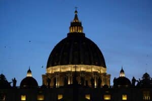 A Fortuna Oculta da Igreja Católica: Como Ela Acumula Milhares de Milhões?