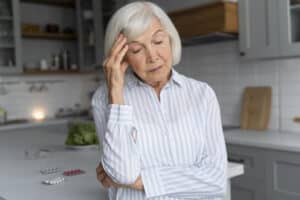 ALERTA: Moradores de Bairros Pobres Têm o DOBRO de Chances de Desenvolver Alzheimer!