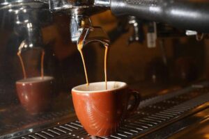 Alerta! Café Durante as Refeições Pode Ser um Perigo Oculto!