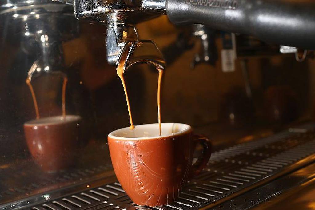 Alerta! Café Durante as Refeições Pode Ser um Perigo Oculto!