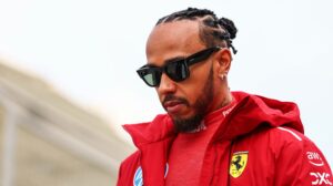 Alerta Explosivo! Campeão da F1 Aviso a Hamilton: 'Credibilidade da Ferrari em Perigo!'