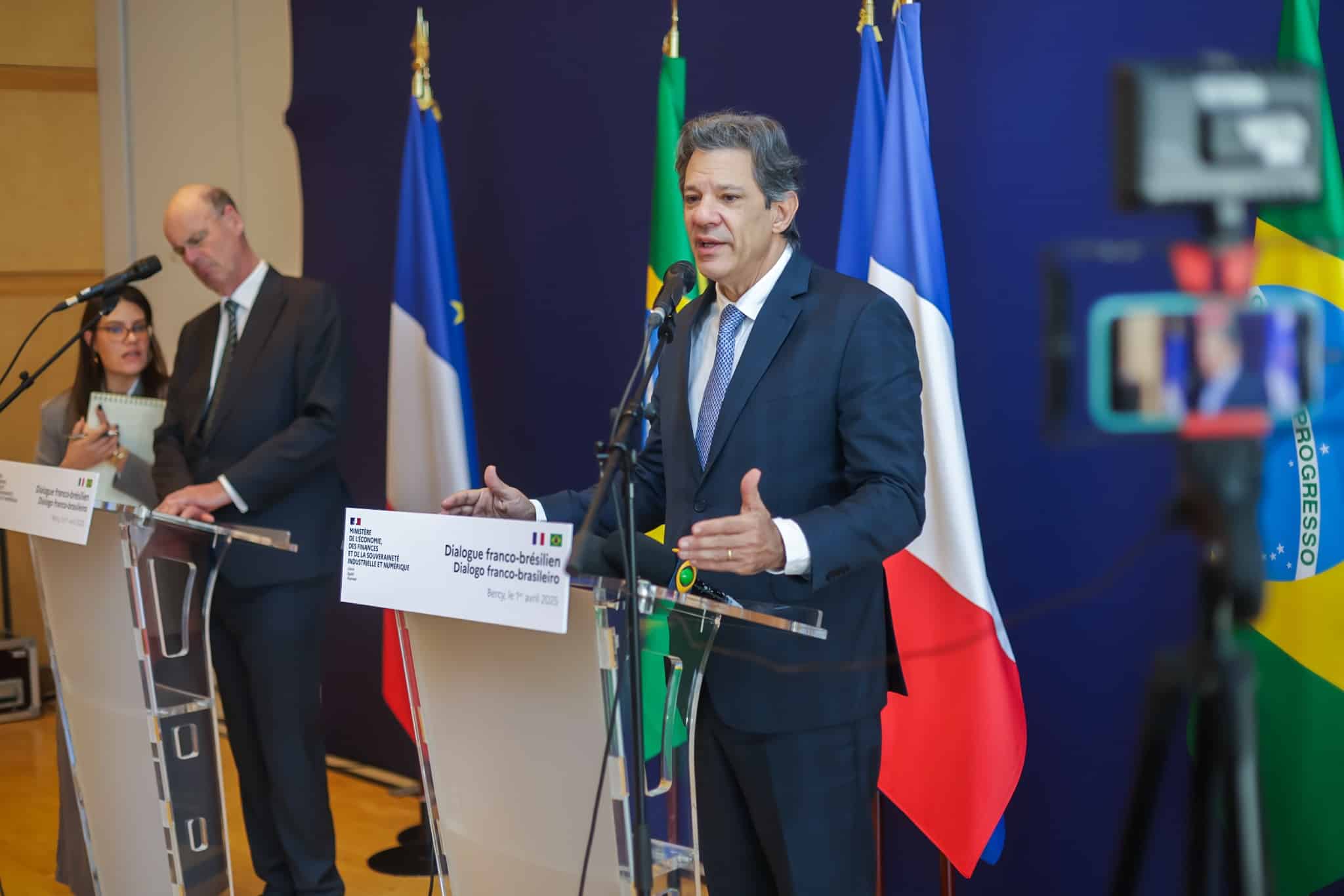 Alerta Máximo: Governo Revela Que Fraude no INSS Usará Dinheiro de Associações para Salvar Aposentados!