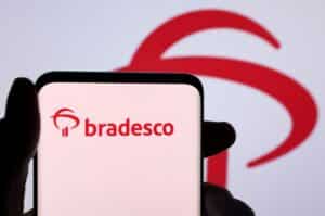 Bradesco Surpreende com Lucro Estonteante de 39,3% em Apenas Três Meses!