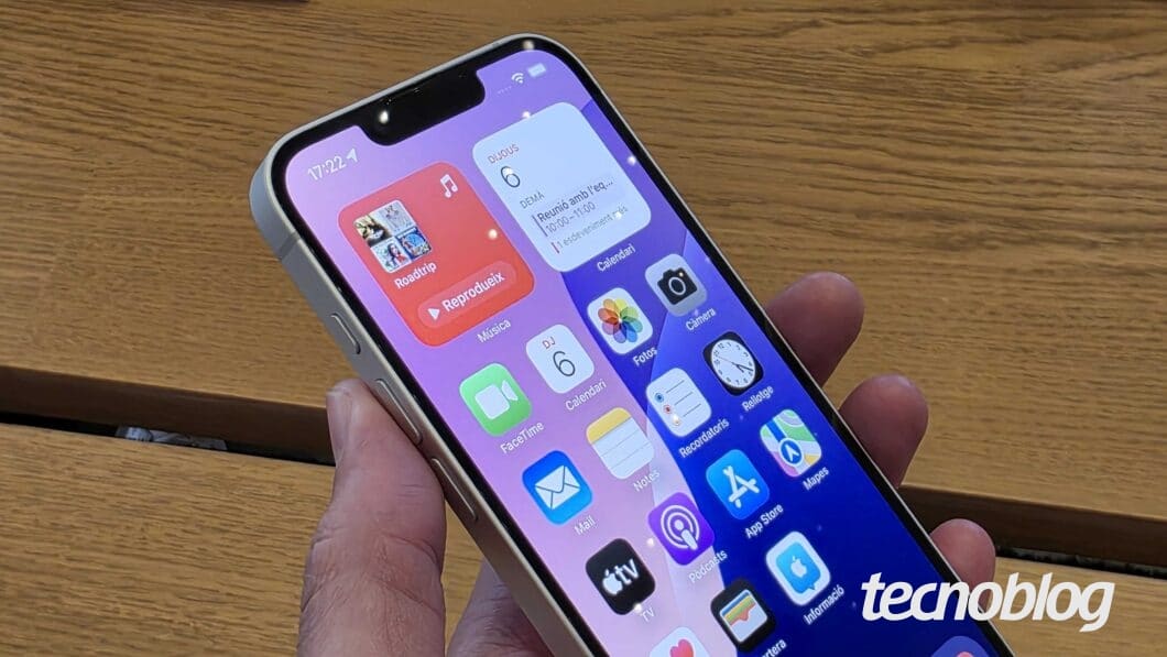 🚨 CHOCANTE! Apple Pode Abandonar o iOS 26 e Mudar Tudo Que Sabemos! 😱🥊