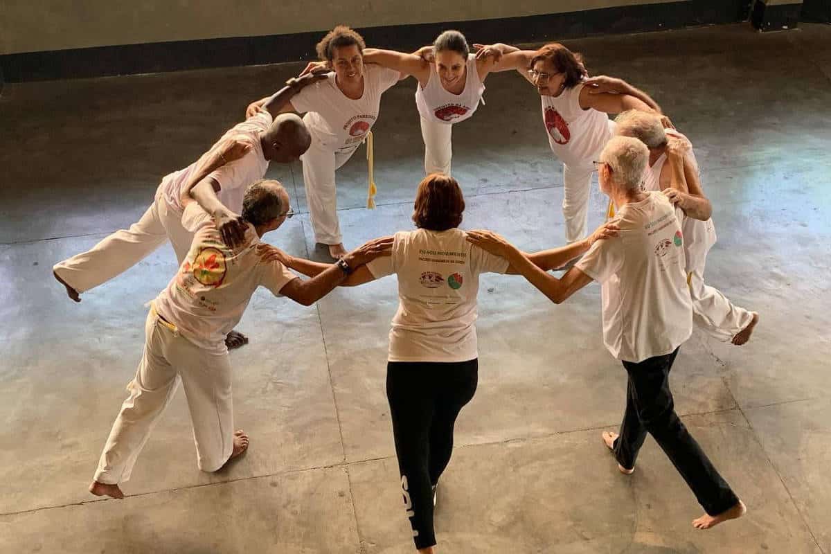 Capoeira: A Revolução que Cura Parkinson no RJ!