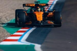 Choque na F1: Piastri e McLaren Arrebentam nos Treinos do GP da Emilia-Romana!