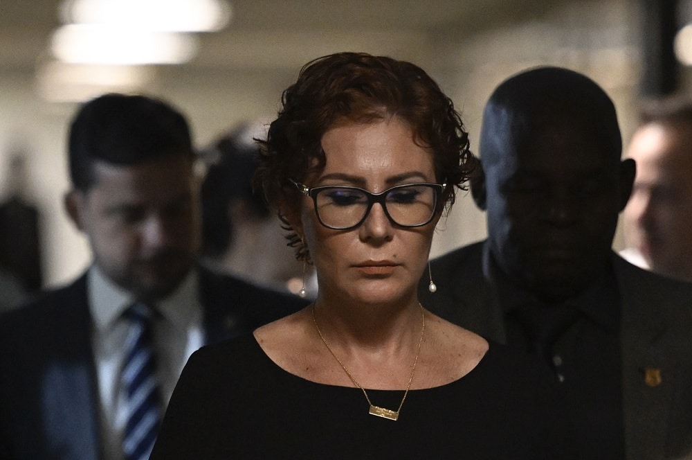 Condenação Histórica: STF Perto de Encarcerar Zambelli e Caçar Seu Mandato!