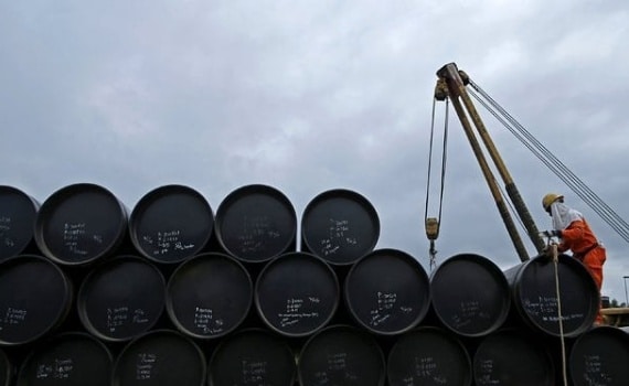 Crise do Petróleo: Queda Surpreendente Abala Mercados com Decisões do Fed e Copom!