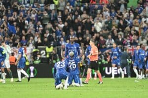 Emocionante Virada: Chelsea Conquista Liga Conferência e Relança História no Futebol Europeu!
