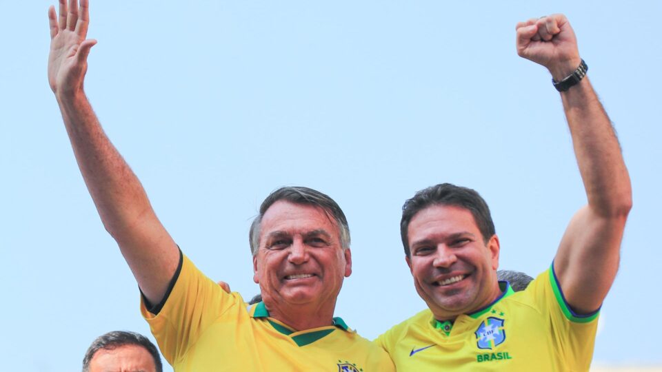 Escândalo à Vista! CCJ Suspende Processo de Ramagem e Abre Porta para Salvação de Bolsonaro!