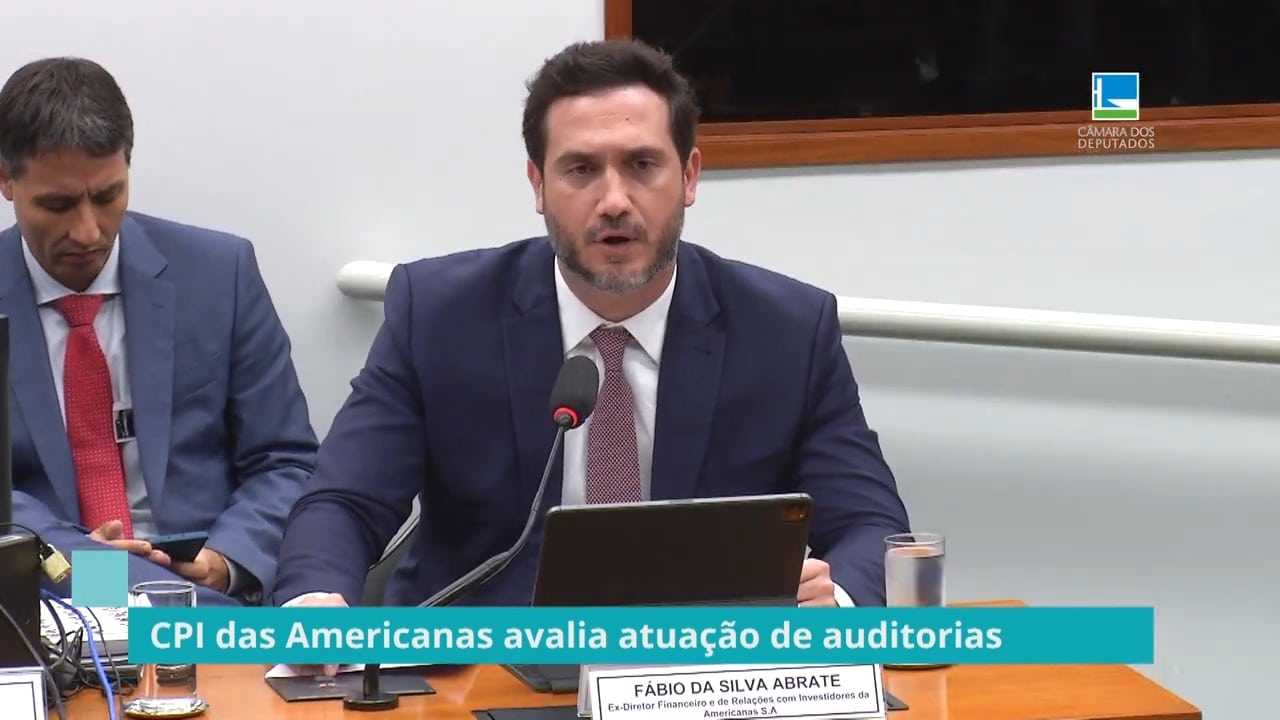 Ex-Diretor das Lojas Americanas Abre Bar na Rocinha: Revolução ou Escândalo?