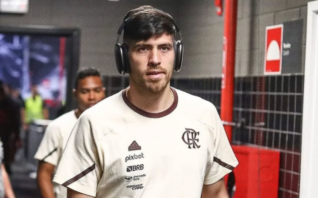 Flamengo em Pânico: Jogadores Sobrevivem a Tentativa de Assalto com Carro do Goleiro Baleado!