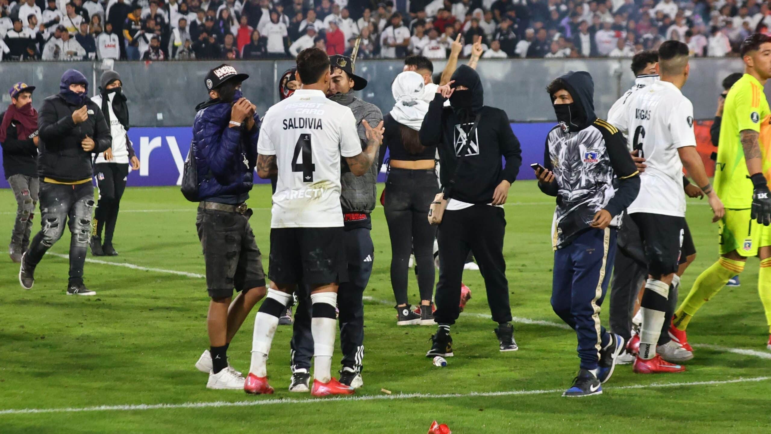 Fortaleza Celebra com Festas e Gritos: CBF Confirma Vitória Chocante sobre Colo Colo!