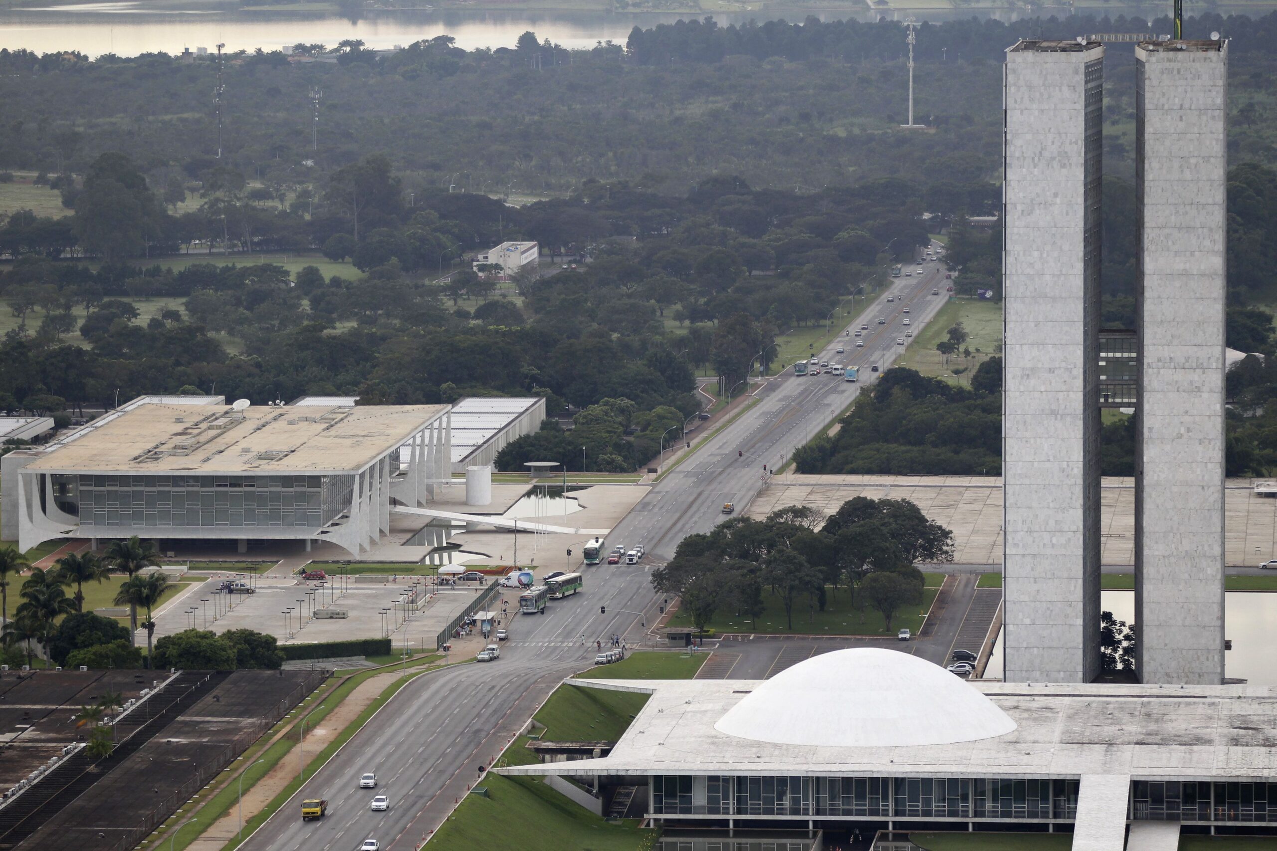 Fraudes no INSS: Crise Fiscal à Vista! Governo em Alerta Máximo!