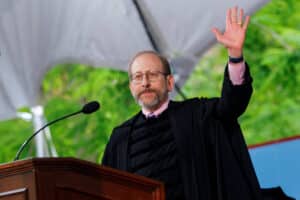 Harvard em Chamas: Reitor Fará Alerta Explosivo sobre Alunos Estrangeiros!