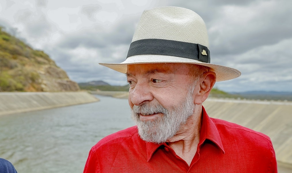 Lula Accusa: 'Fiquei 1h30 em Máquina Caótica para Checar Minha Saúde Mental!'