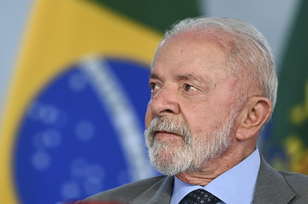 Lula Revela: Fraude no INSS e Proposta Chocante de Jornada 6 por 1!