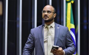 Oposição Agita Corredores da Política: Requerimento Chocante para a CPI dos Respiradores!