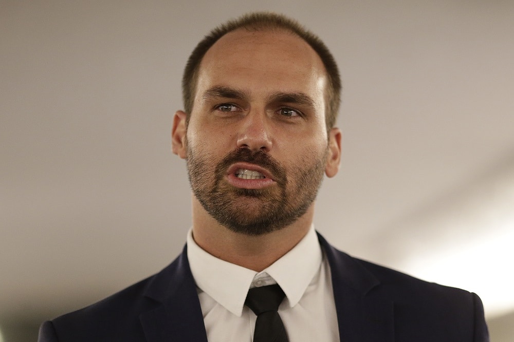 PGR Lança Bombástica Investigação Contra Eduardo Bolsonaro nos EUA!