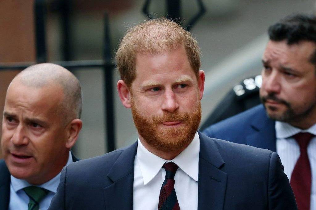Príncipe Harry Clama por Reconciliação: Última Chance com a Família Real!
