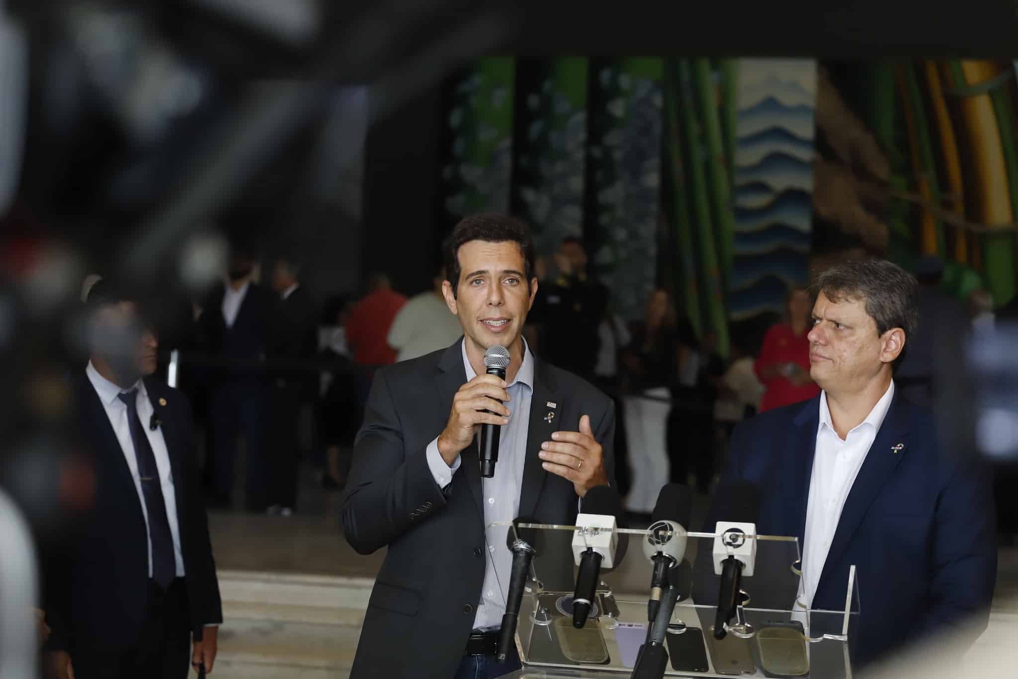 Requalificação Polêmica: Diretores Afastados da Prefeitura de SP Voltam ao Jogo em Junho! Defensoria em Alerta!