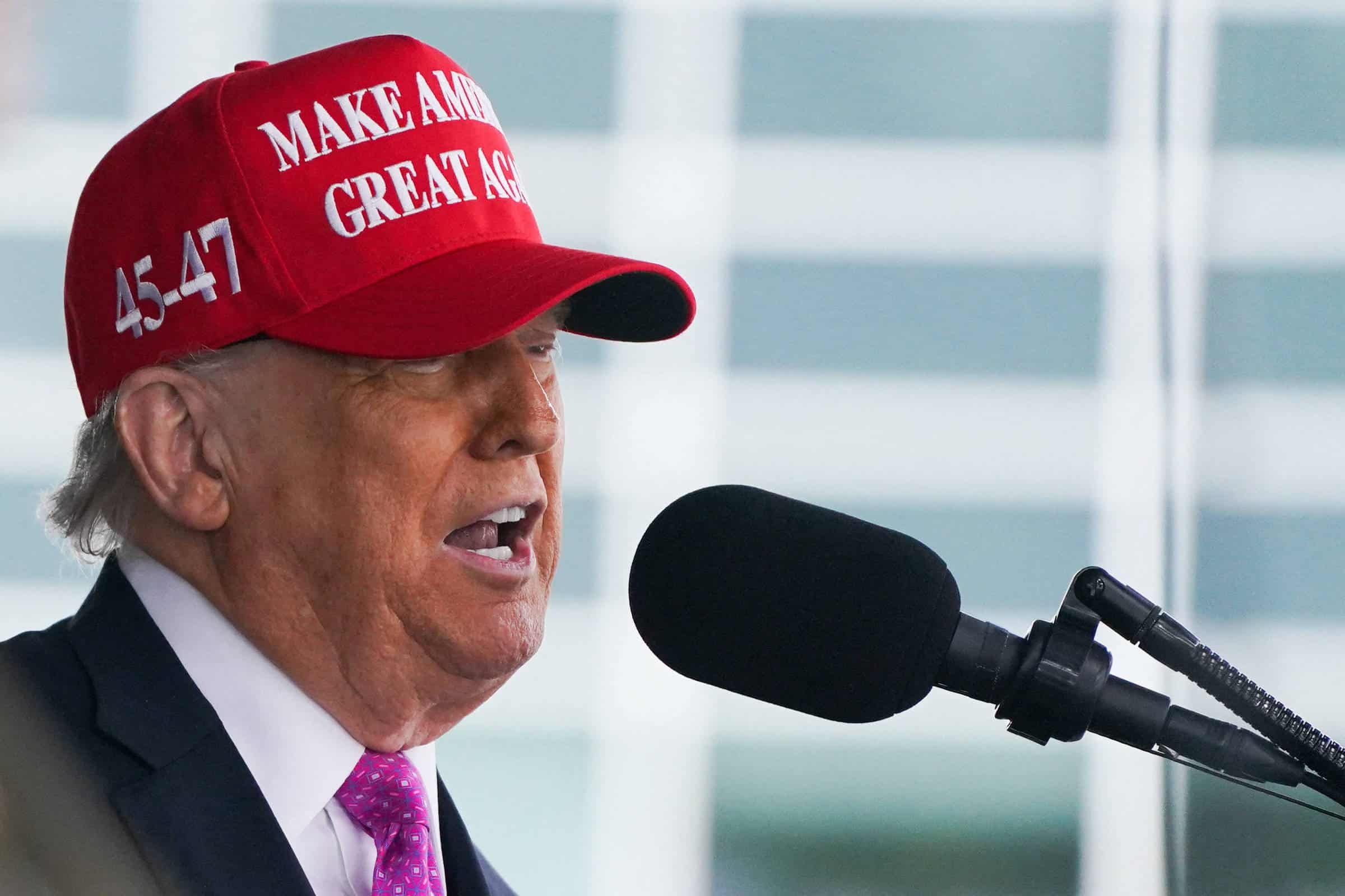 TRUMP LANÇA NOVO ATAQUE BOMBA CONTRA HARVARD!🚨