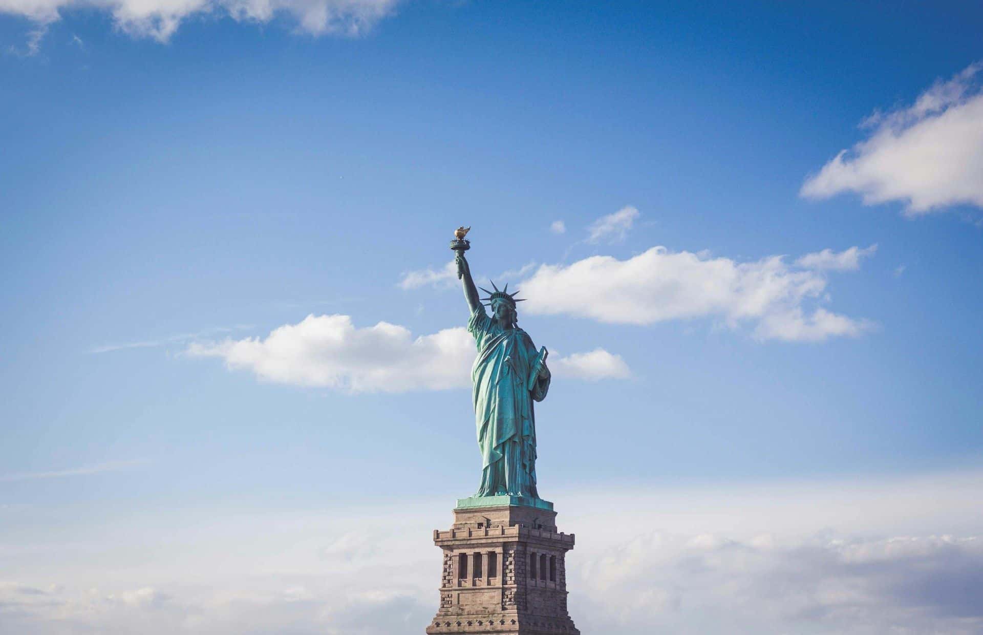 Tarifaço de Trump: Impacto Explosivo no Turismo dos EUA!