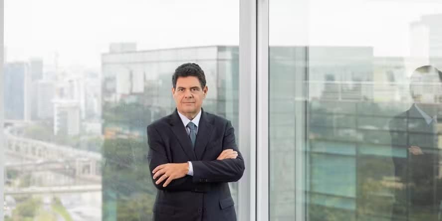 UNIDOS POR DINHEIRO: Marfrig e BRF Formam Poderosa Megaempresa de Alimentos!