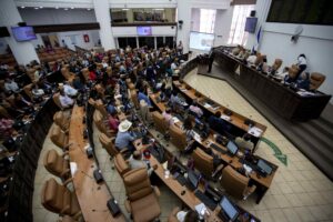 URGENTE: Deputado da Nicarágua EXIGE a EXPULSÃO de "Fascistas Israelenses"!