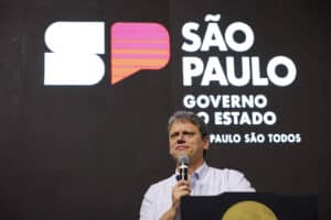 URGENTE: Escolas Cívico-Militares em SP BOMBANDO com Notas ALTÍSSIMAS!