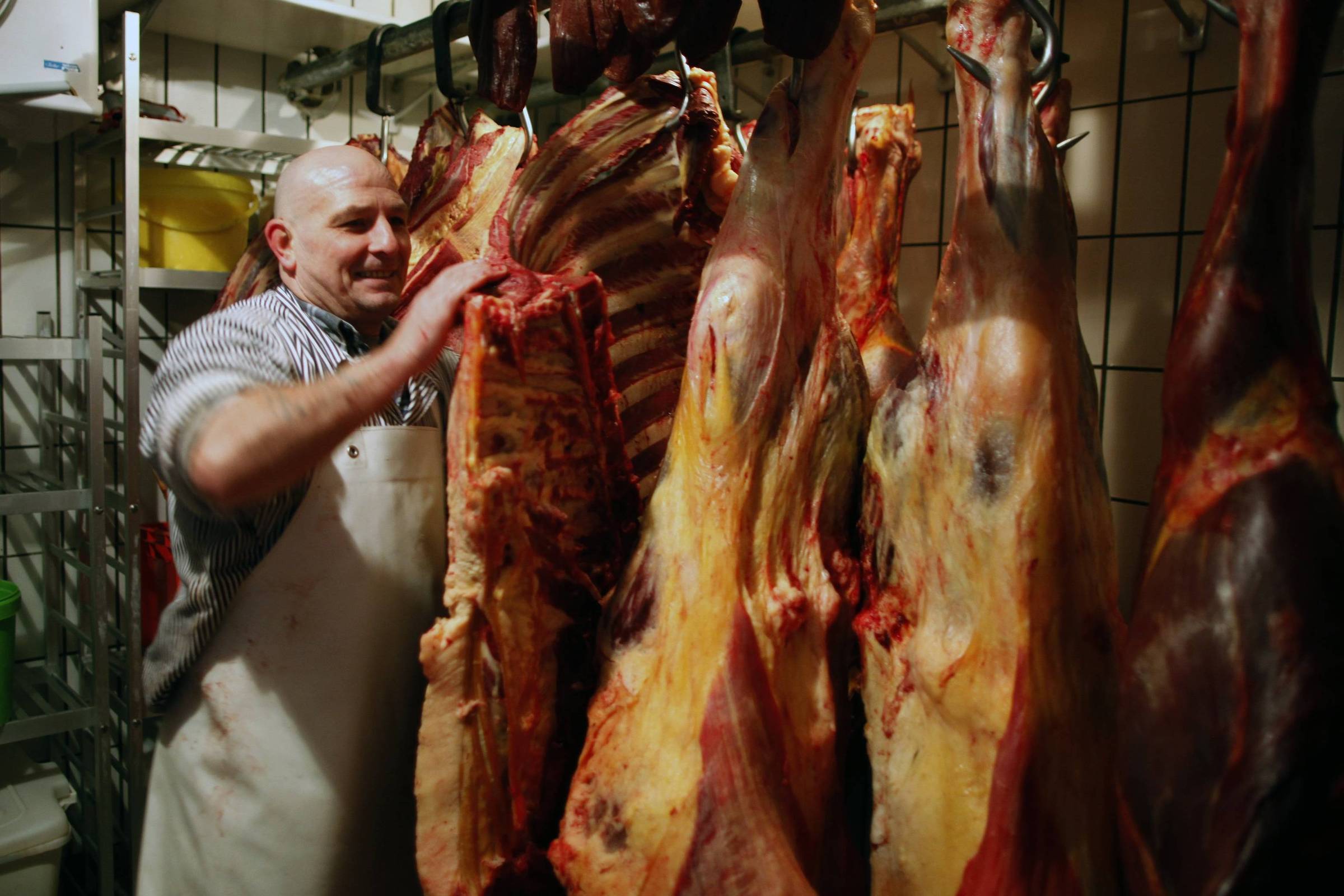 URGENTE: Governo Alemão Choca ao Incentivar Compra de Carnes!