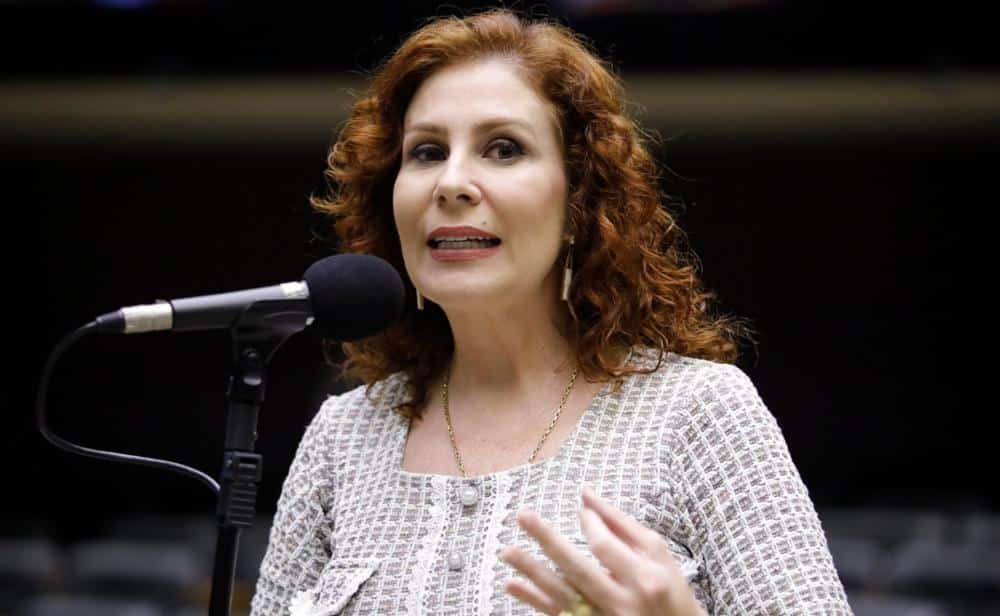 "BOMBA: Carla Zambelli é CONDENADA a 10 ANOS de prisão pelo STF!"