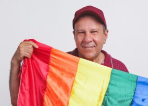 ALERTA! A Luta LGBT+ Está Só Começando: Organizador Revela Desafios Urgentes para as Novas Gerações!