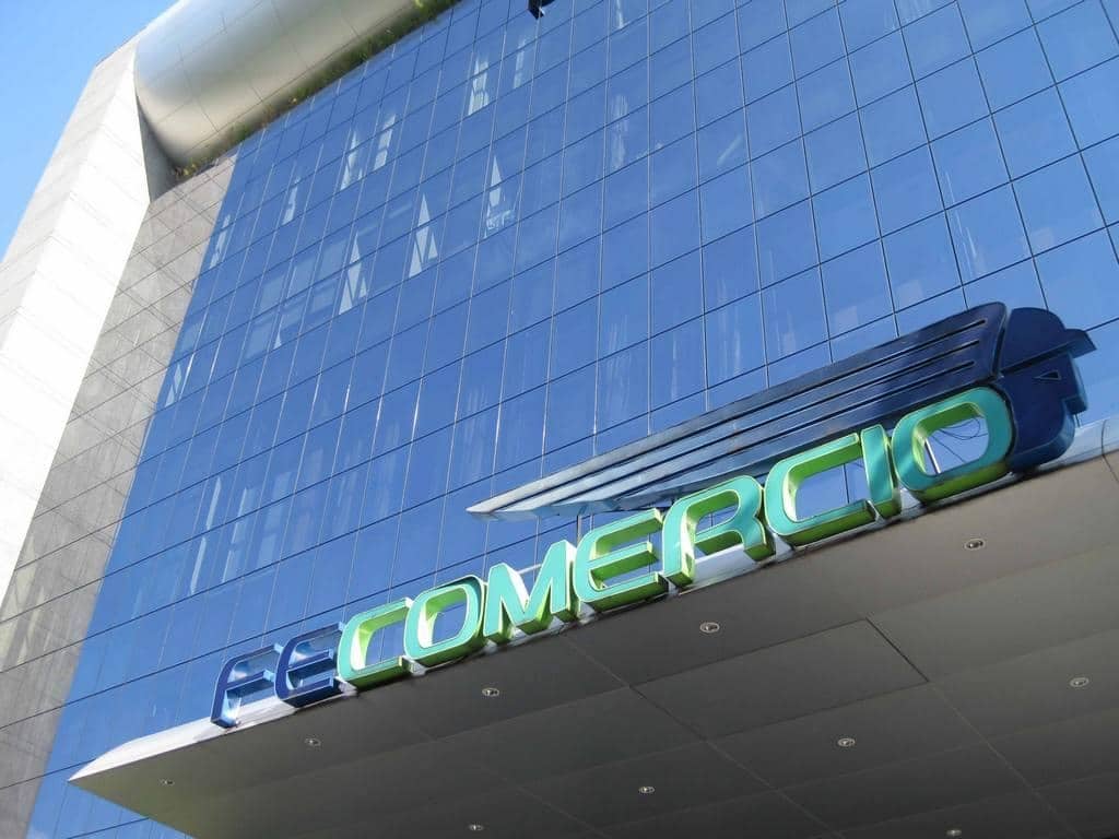 ALERTA: FecomercioSP Prevê Surto de Vendas de 4,8% no Dia dos Namorados! Prepare o Coração!