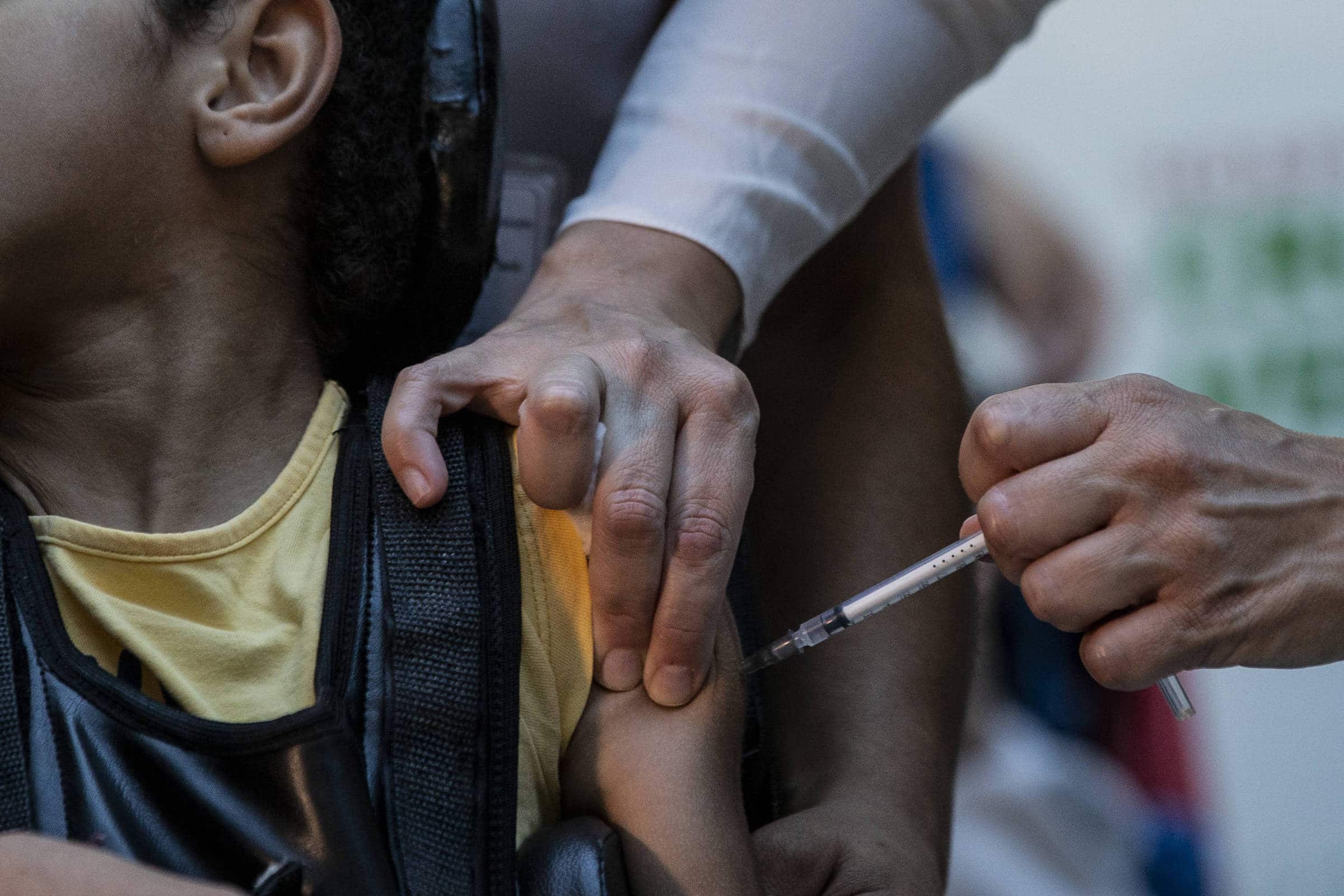 ALERTA MUNDIAL: CRIANÇAS DESPROTEGIDAS EM OITOs PAÍSES!