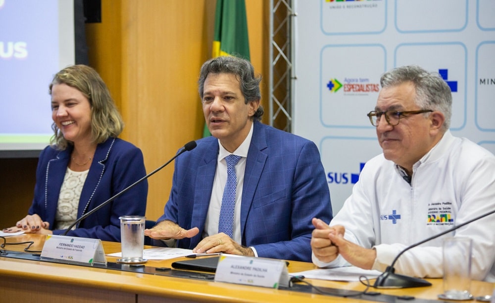 BASTIDORES EM ALERTA: Haddad Revela Crise no SUS com Orçamento Decepcionante!