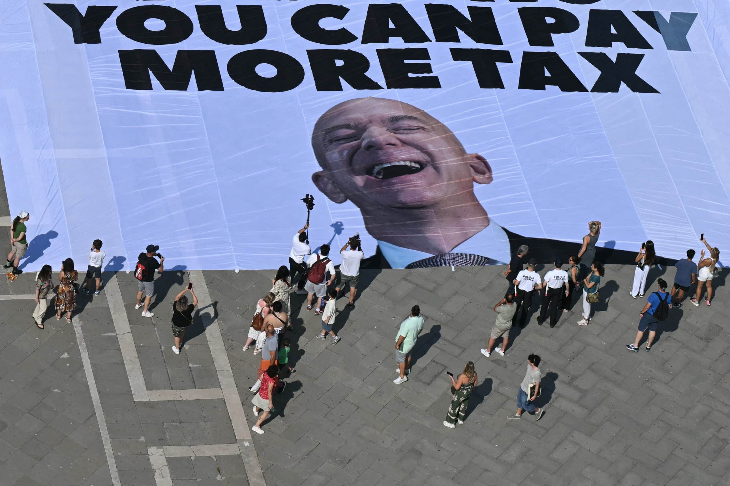 BEZOS FOGE DE PROTESTOS: Casamento Luxuoso em VENEZA Mudado para um Refúgio Secreto!
